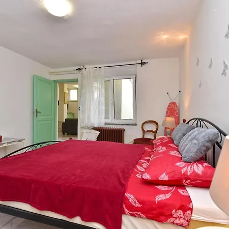 Ferienwohnung Fuer 4 Personen Ca 60 Qm In Pula, Istrien Istrische Riviera - B52736 Apartment Pula