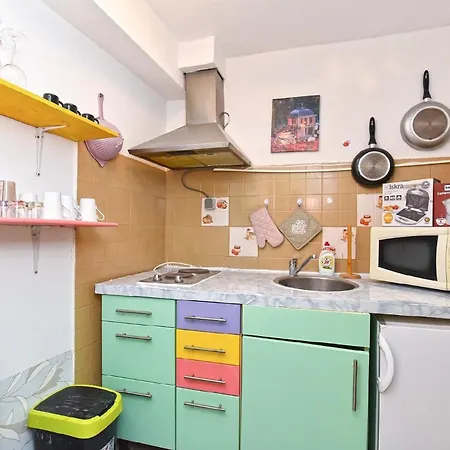 Ferienwohnung Fuer 4 Personen Ca 60 Qm In Pula, Istrien Istrische Riviera - B52736 * Pula
