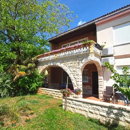 Ferienwohnung Fuer 4 Personen Ca 60 Qm In Pula, Istrien Istrische Riviera - B52736 Apartment